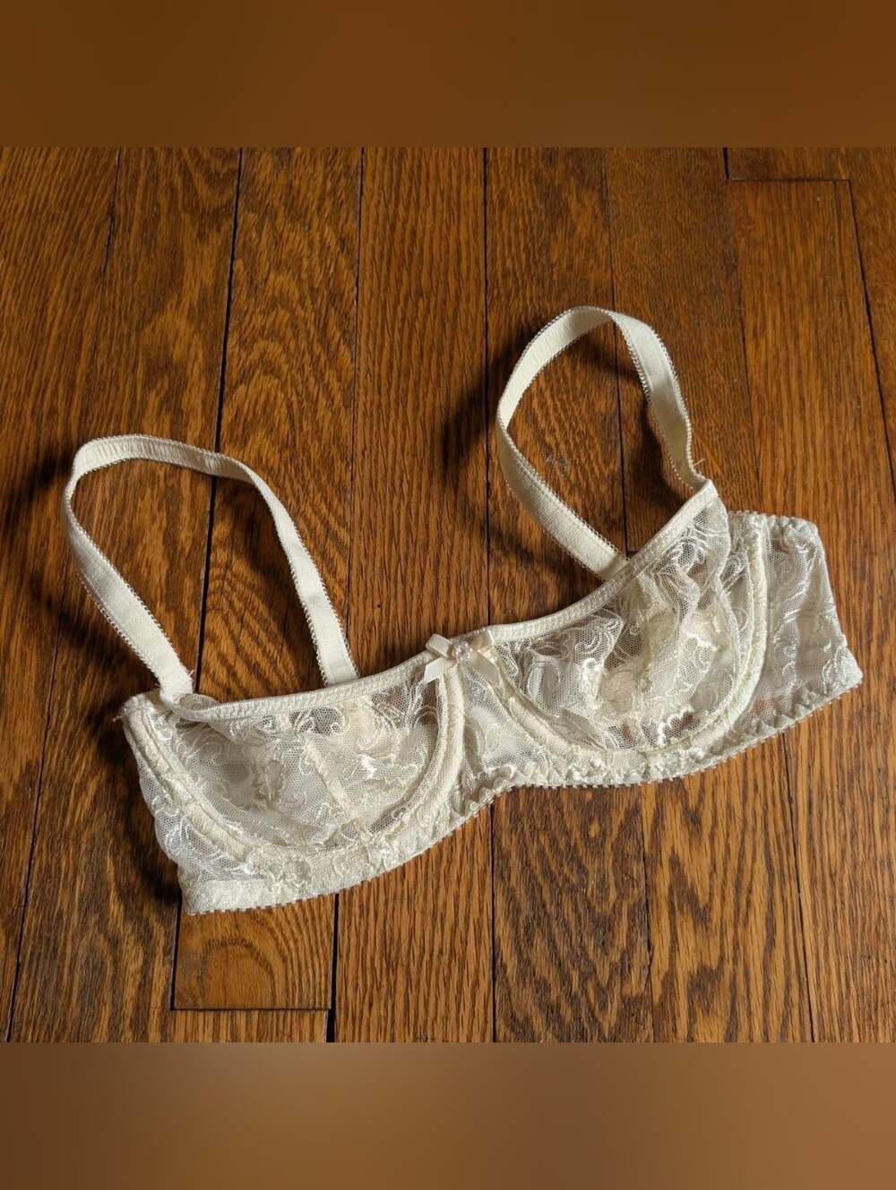 Vintage Le Mystere Lace Sheer Underwire Balconette Bra